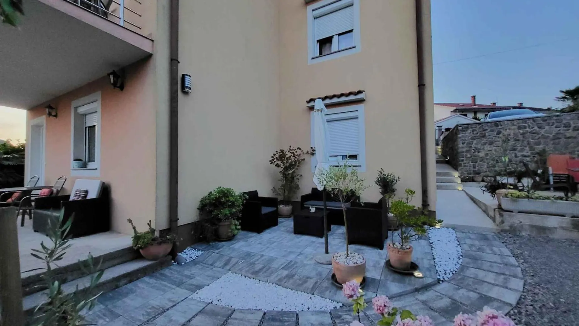 Apartment In Matulji 17036