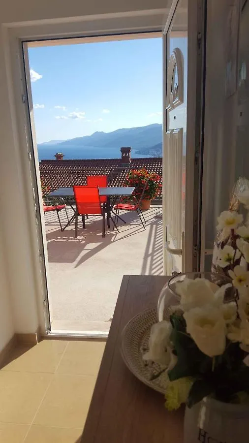 Apartment In Matulji 17036
